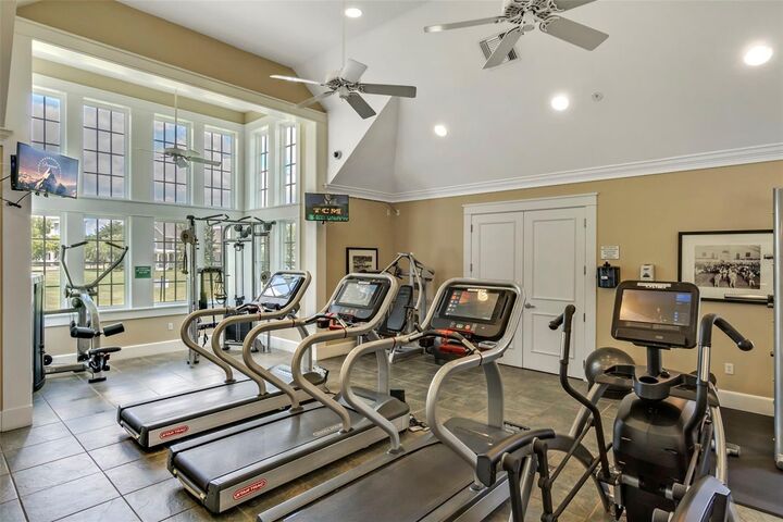 Property Photo:  2058 Prospect Avenue  FL 32814 