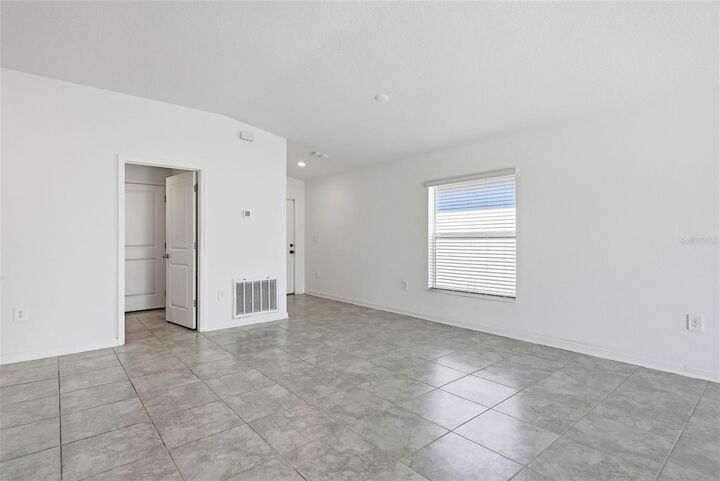 Property Photo:  664 Sand Pine Lane  FL 33844 