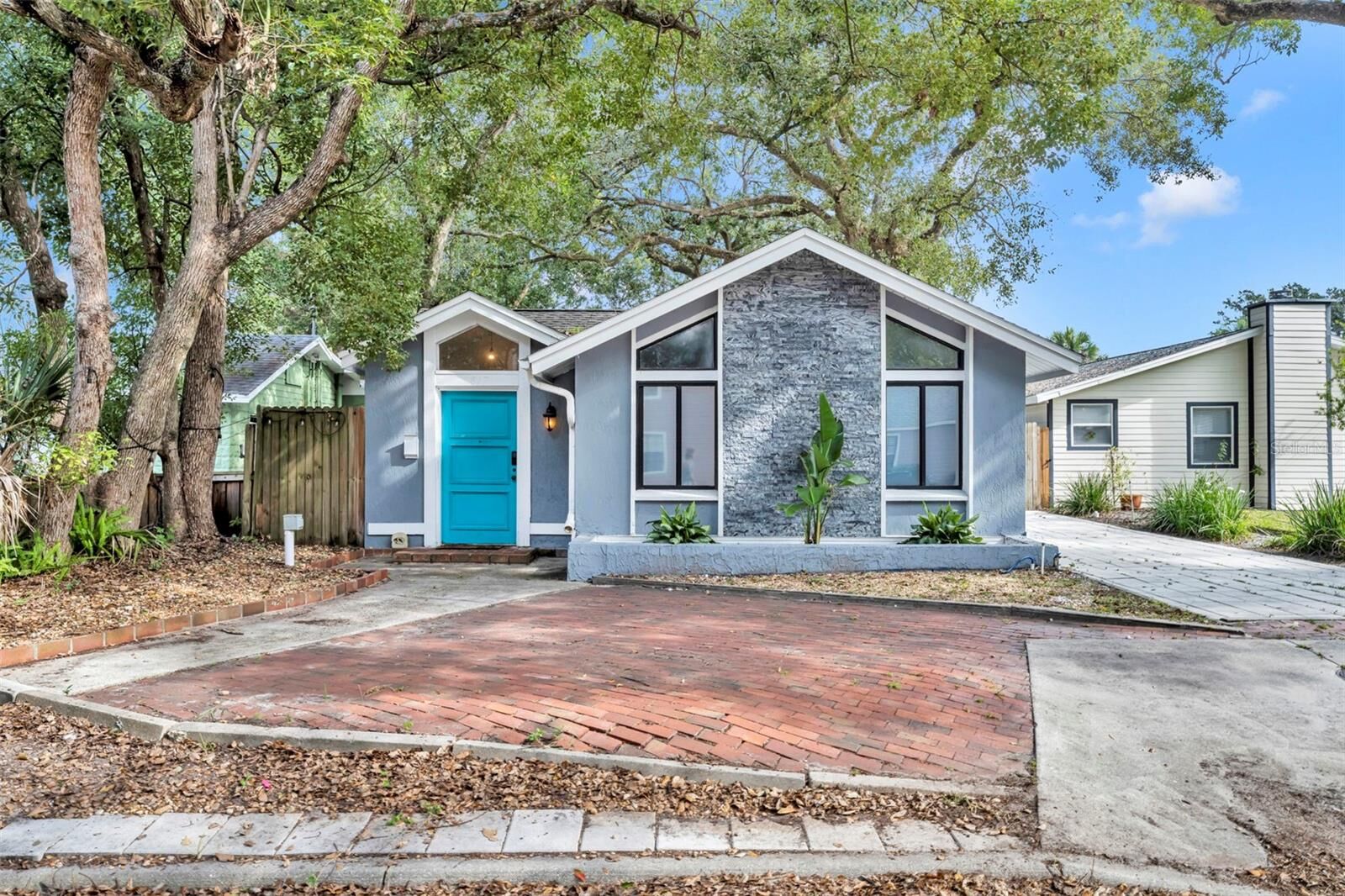 Property Photo: 817 Altaloma Avenue FL 32803