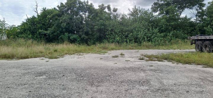 Property Photo:  200 Hatcher Avenue  FL 33825 