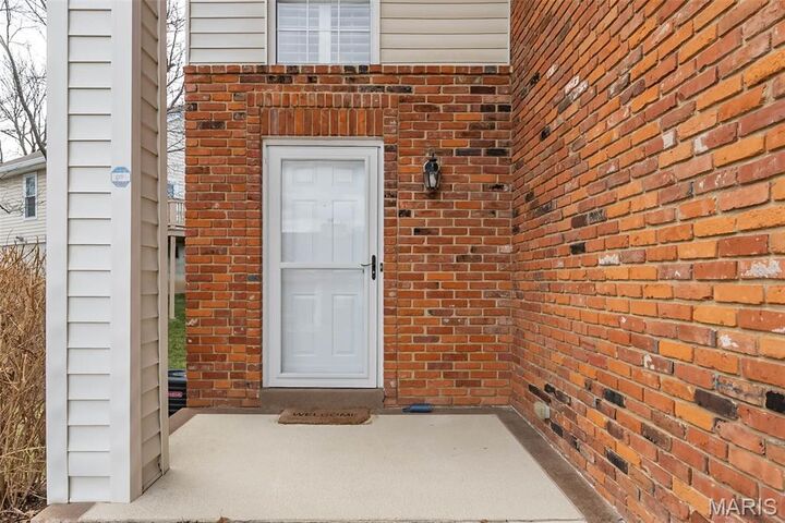 Property Photo:  12924 Midfield Terrace  MO 63146 