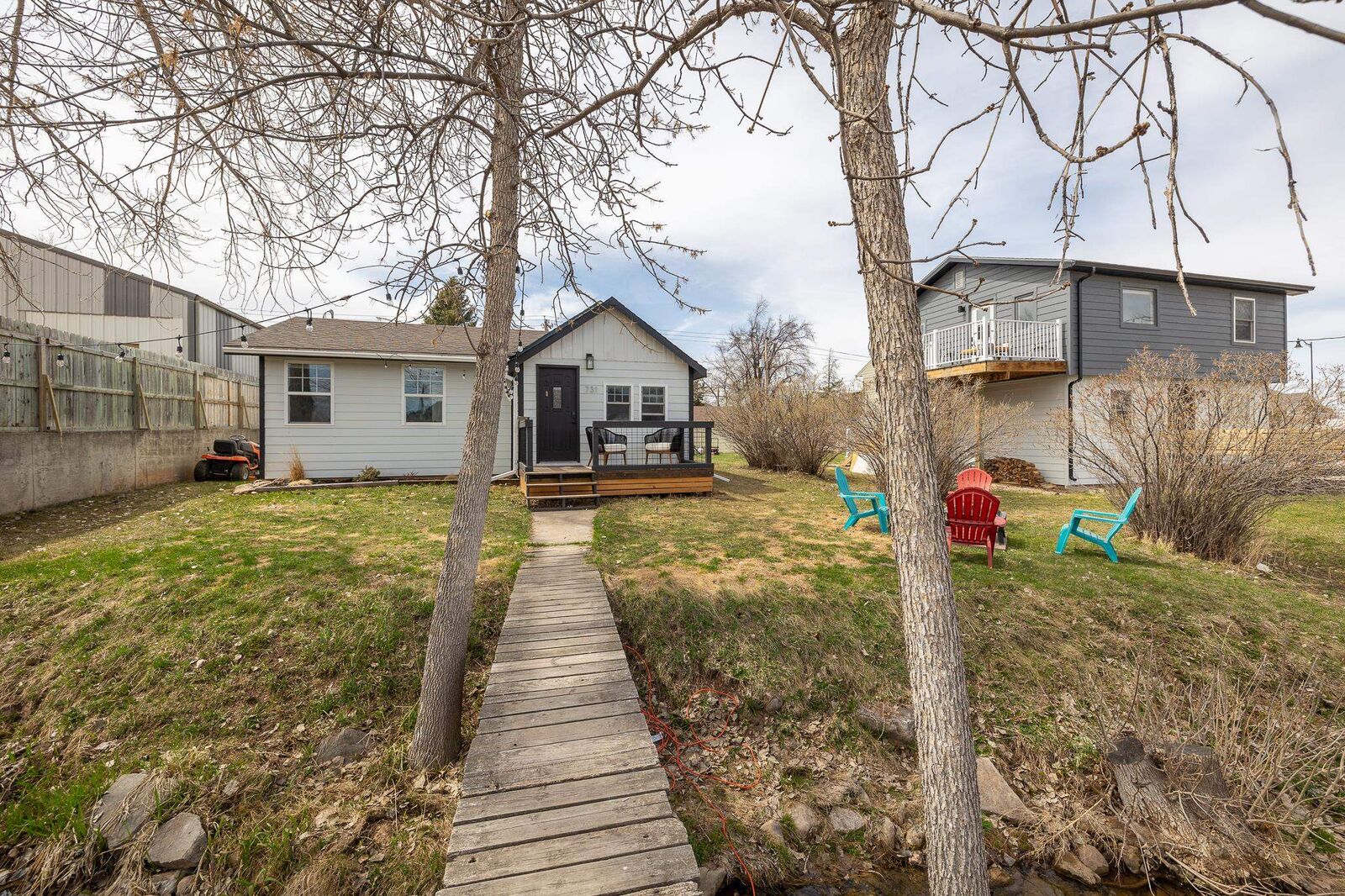 Property Photo:  731 &Amp 735 N Ames Street  SD 57783 