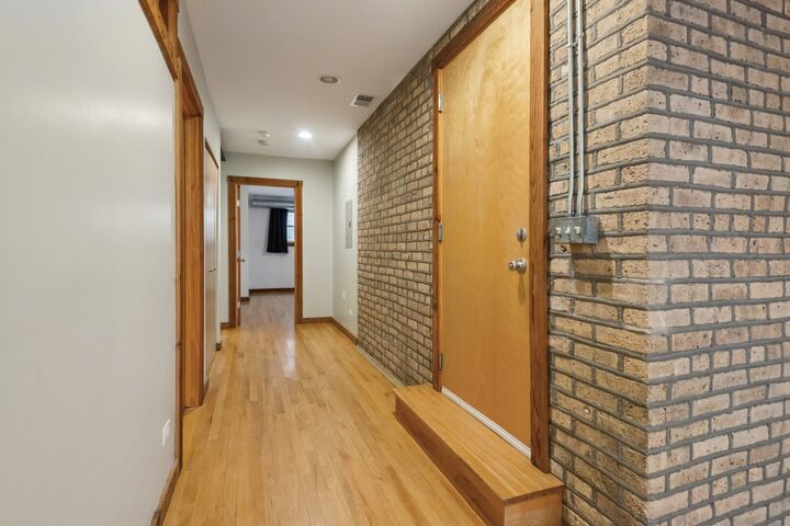 Property Photo:  7034 N Paulina Street G  IL 60626 