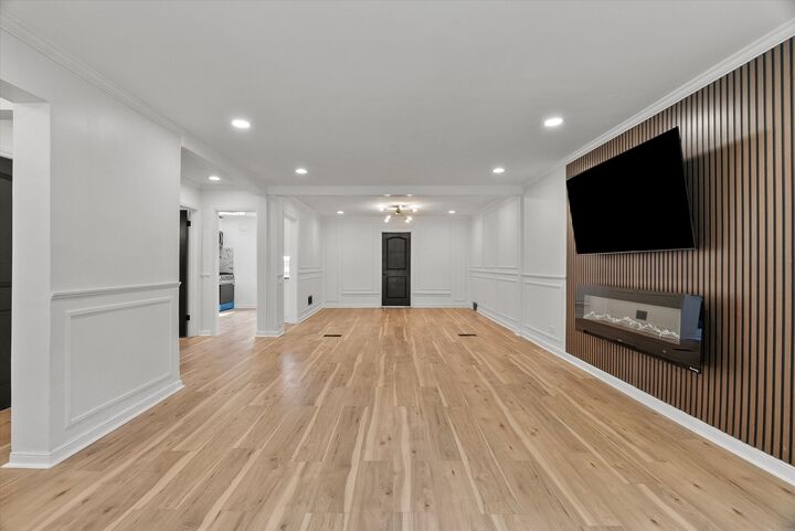 Property Photo:  9237 S Justine Street  IL 60620 