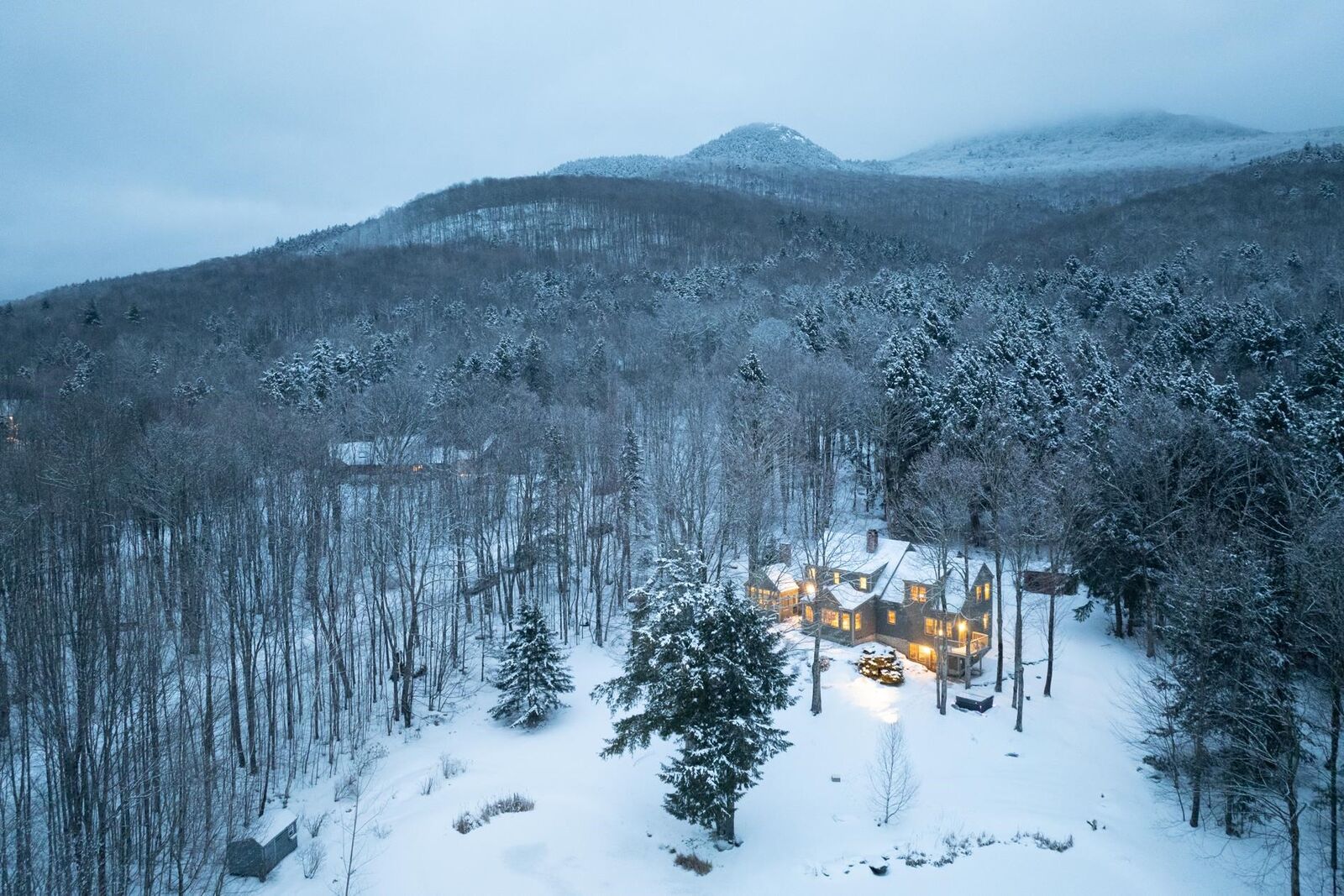 Property Photo:  318 Upper Hollow Hill Road  VT 05672 