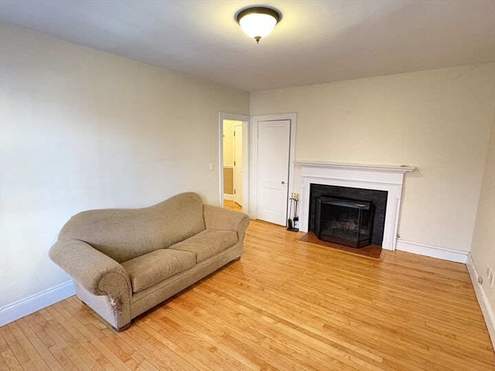 Property Photo:  21 Chauncy Street 31  MA 02138 