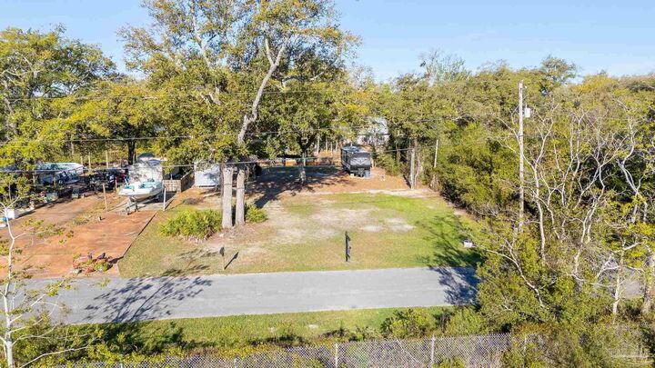 Property Photo:  317 Katie St  FL 32583 