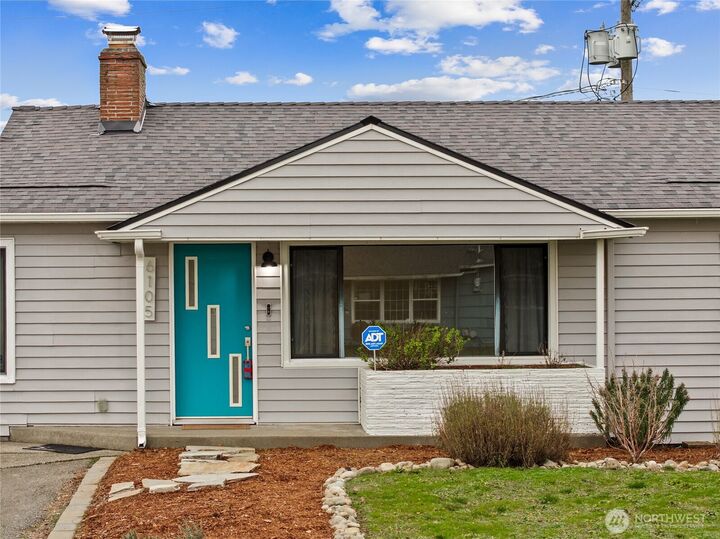 Property Photo:  6105  Wildaire Road SW  WA 98499 