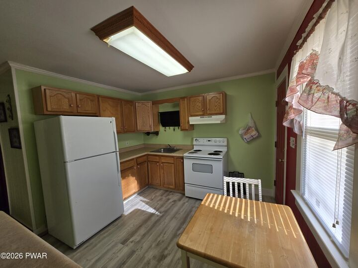 Property Photo:  416 Rowland Road  PA 18425 