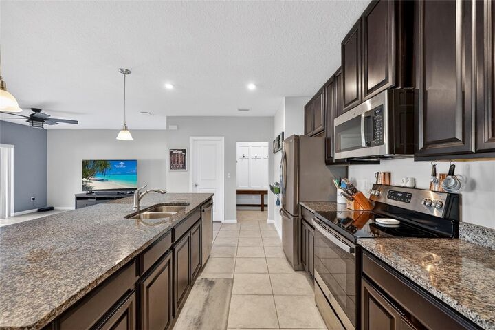 Property Photo:  11010 High Noon  FL 34219 