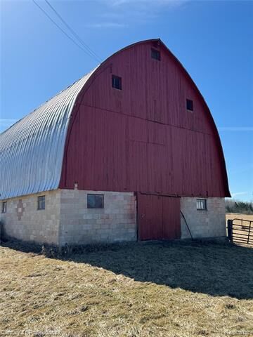 Property Photo:  3608 S State  MI 48737 