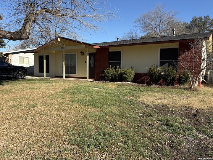 Property Photo:  2519 Waterford Dr  TX 78217 