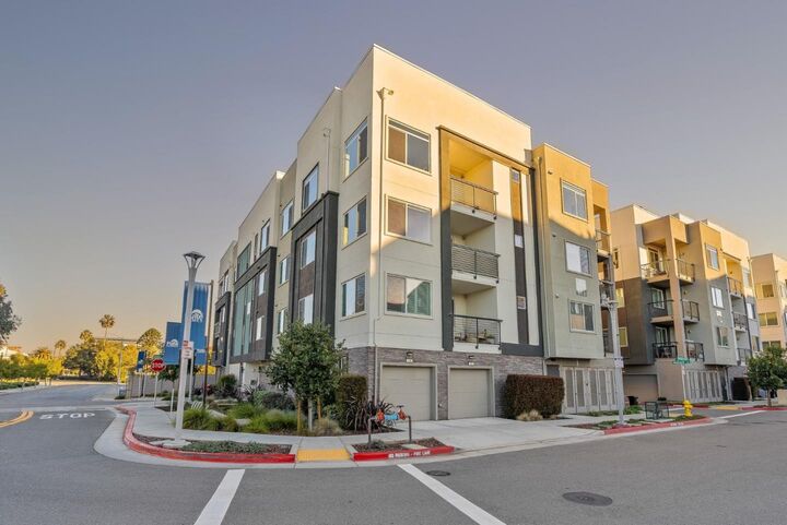 Property Photo:  3207 Mallard Court 401  CA 95117 