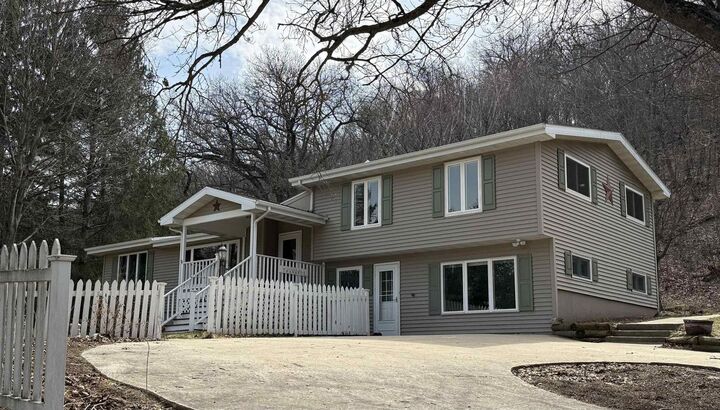 Property Photo:  7422 Loy Road  WI 53503 