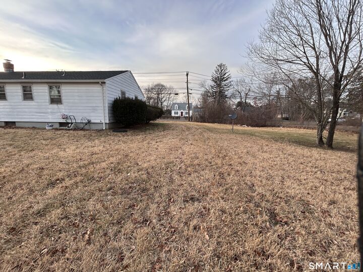 Property Photo:  471 Quinnipiac Avenue  CT 06473 