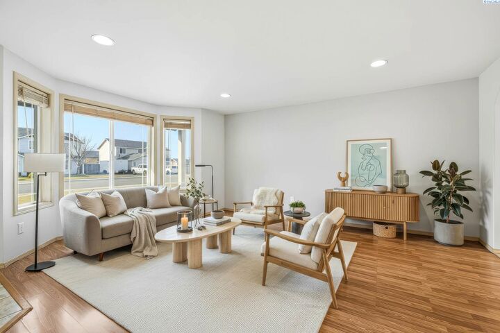 Property Photo:  4503 Campolina Lane  WA 99301 