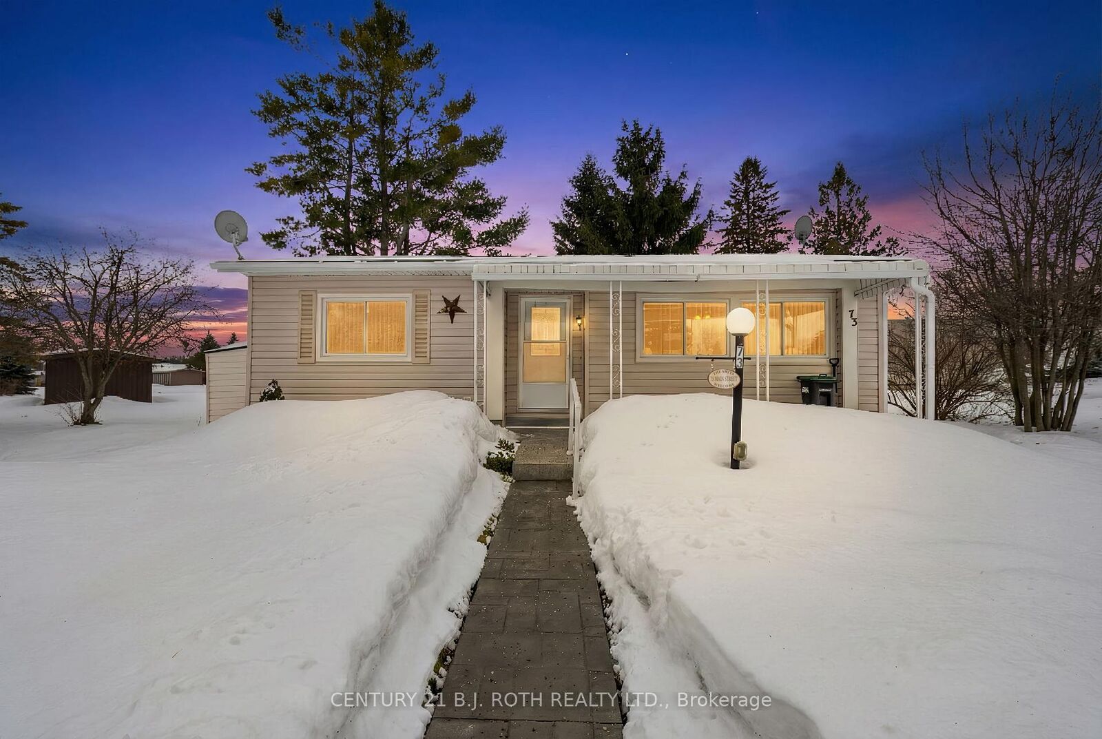 Property Photo:  73 Main Street  ON L9S 1N2 