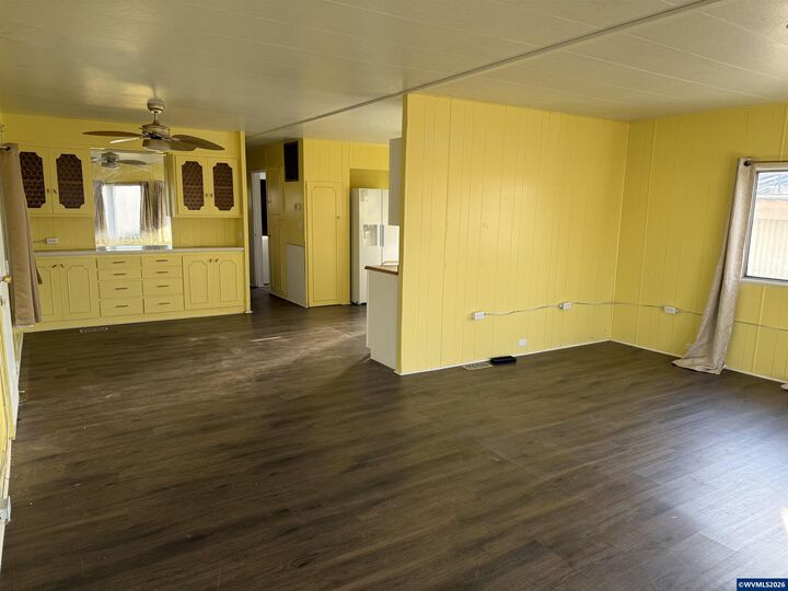 Property Photo:  5660 44th Av NE  OR 97305 