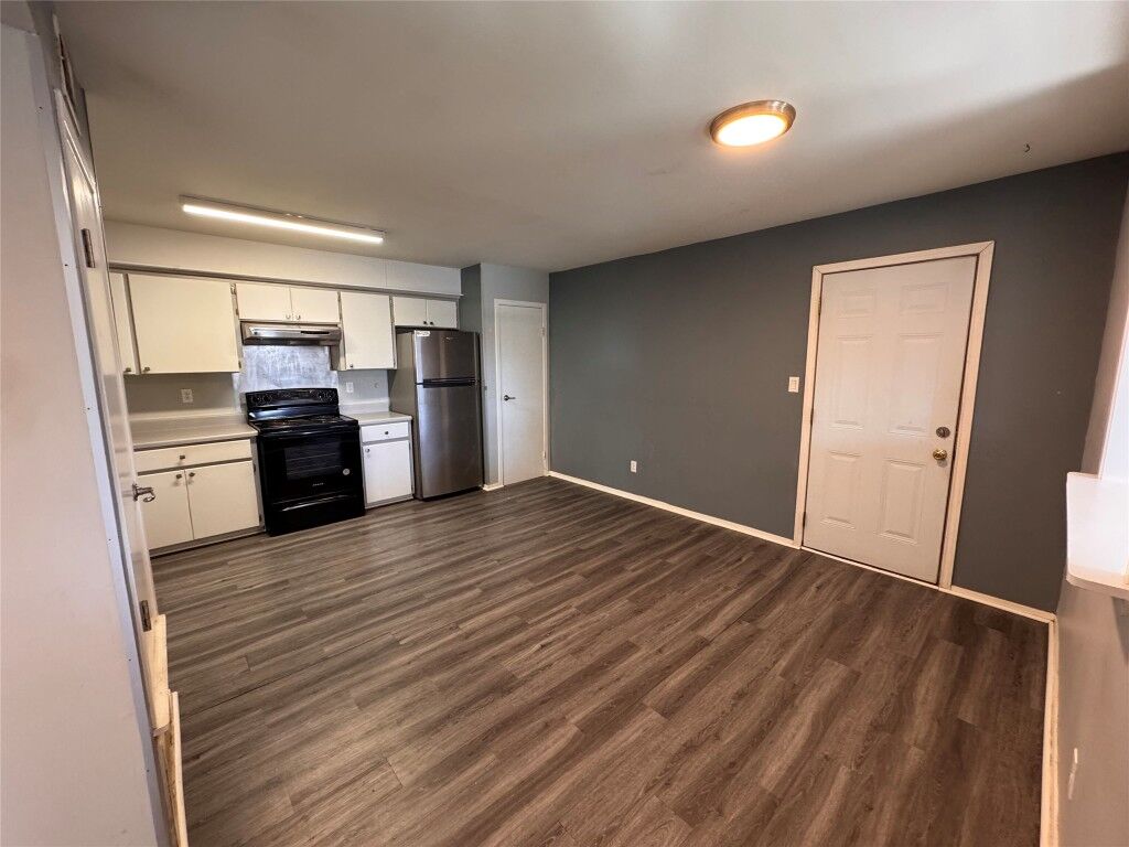 Property Photo:  1050 Fm 970 C  TX 76527 