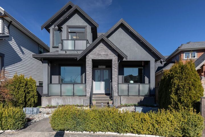 Property Photo: 17457 2B Avenue BC V3Z 6R9
