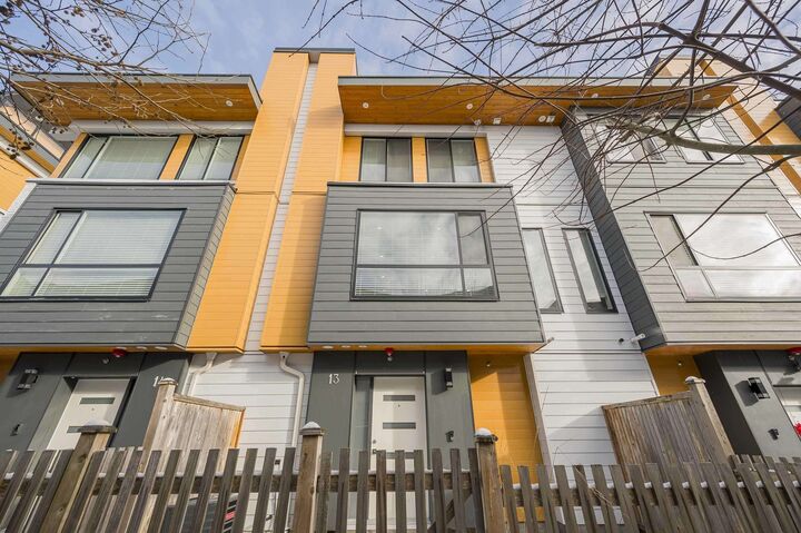 Photo de la propriété:  16511 Watson Drive 13  BC V4N 6T7 