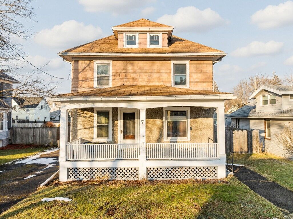 Property Photo:  7 Grant Street  NY 13901 