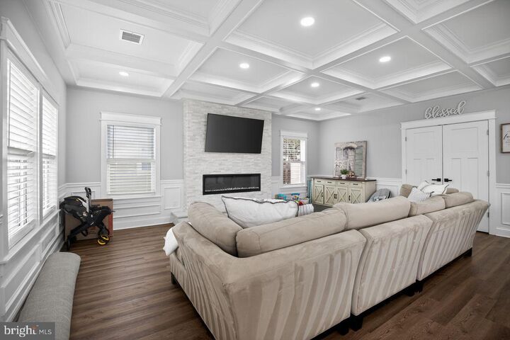 Property Photo: 9 Woodbine Avenue NJ 08052