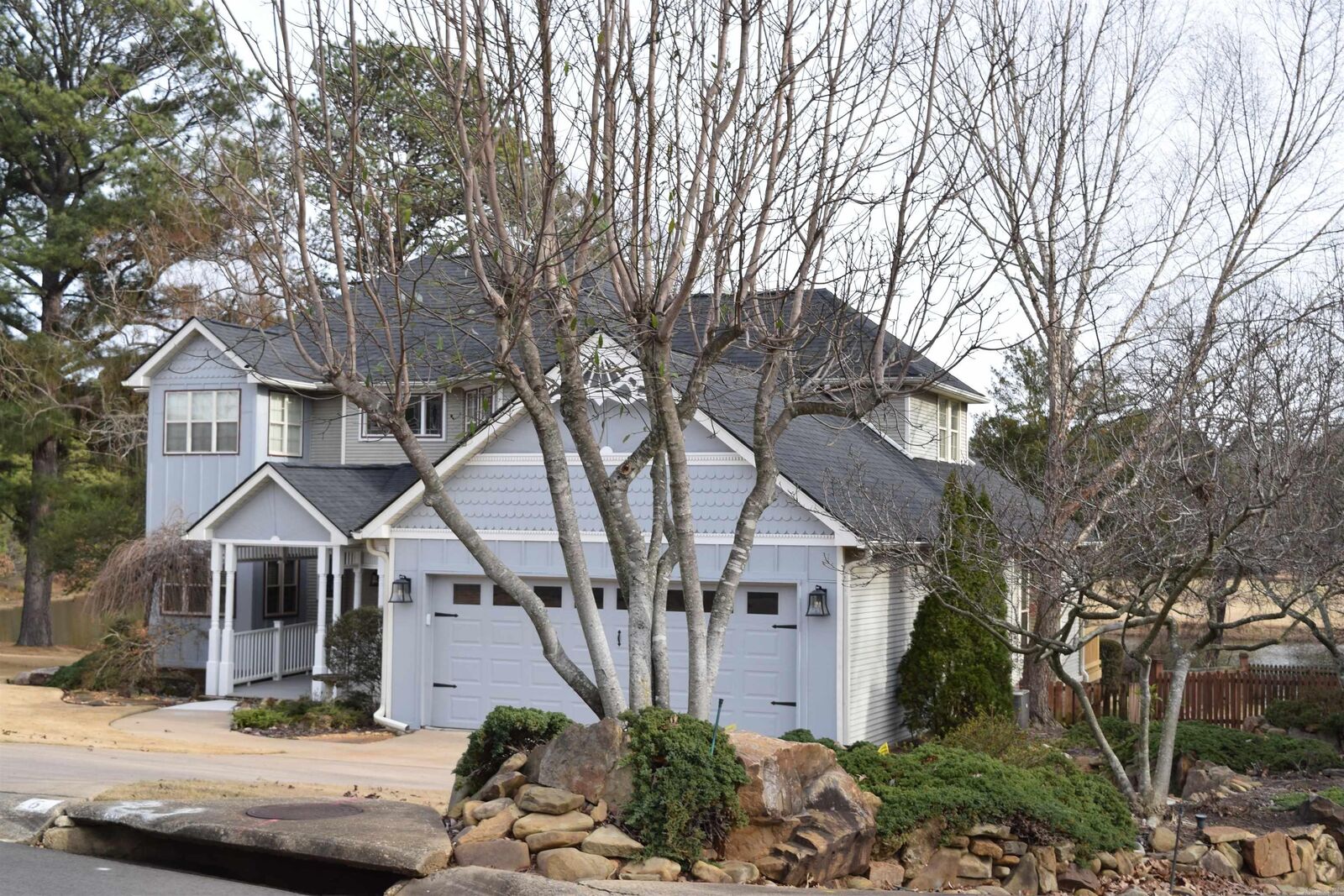 Property Photo:  6 Masters Place  AR 72113-7019 