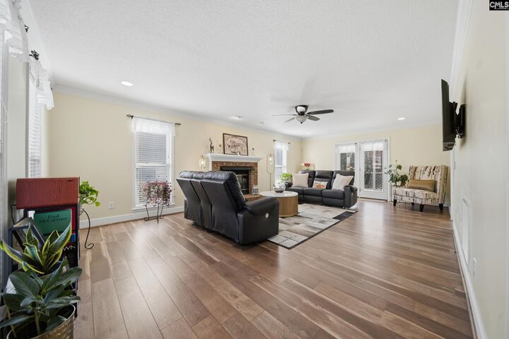 Property Photo: 512 Hallsborough SC 29170