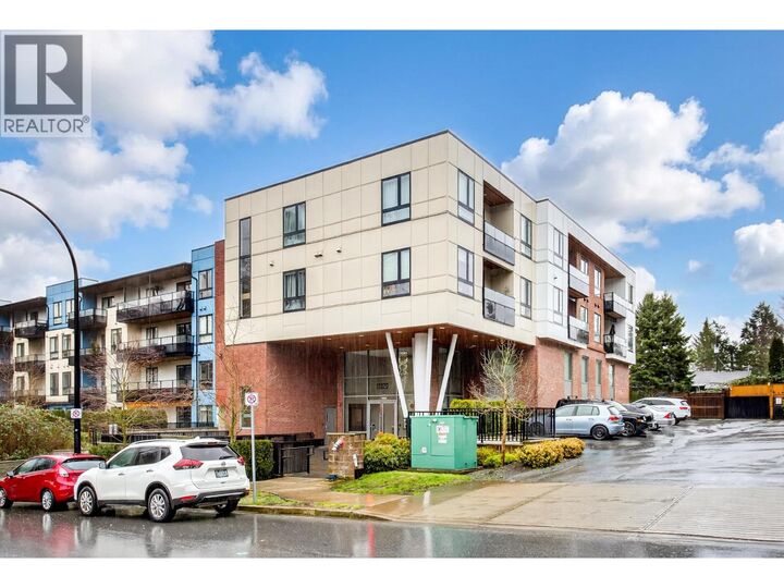 Property Photo: 12320 222 Street 303 BC V2X 4K8