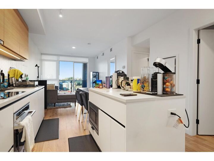 13428 105 Avenue 1212 — photo 1