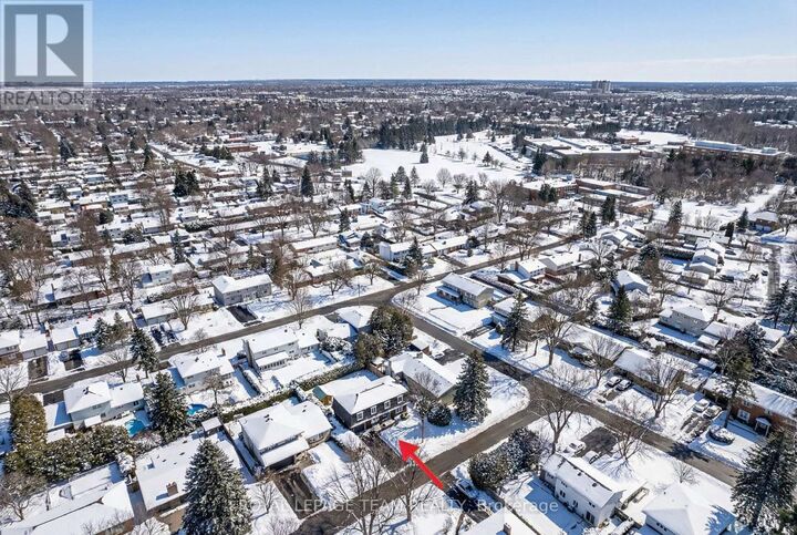 Property Photo:  3 Roberta Crescent  ON K2J 1G5 