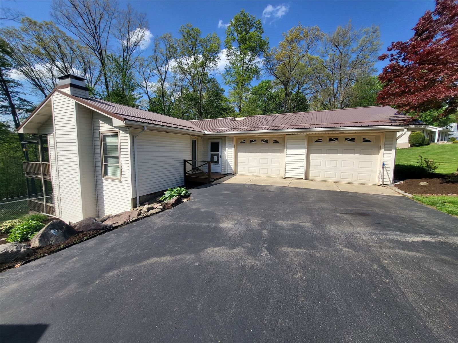 Property Photo:  1294 Carmont Drive  PA 16335 