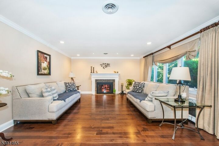 Property Photo:  15 Saint Michaels Pl  NJ 07013 