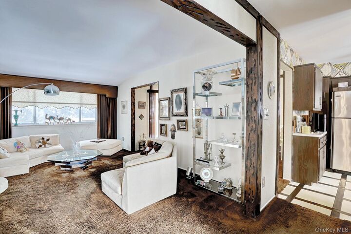 Property Photo:  4 Crabapple Court  NY 10952 