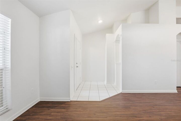 Property Photo:  10407 Paragon Place  FL 33578 