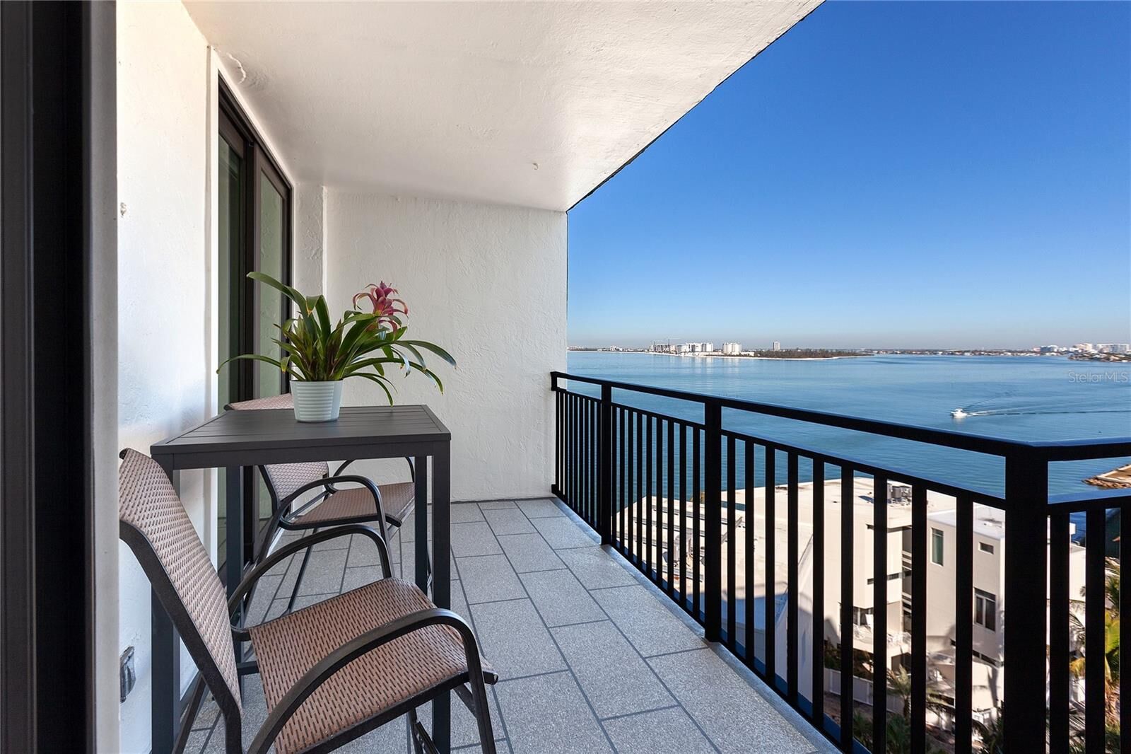 Property Photo:  4822 Ocean Boulevard 10E  FL 34242 