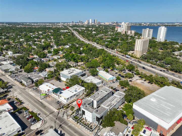 Property Photo: 3012 W Barcelona Street 7 FL 33629