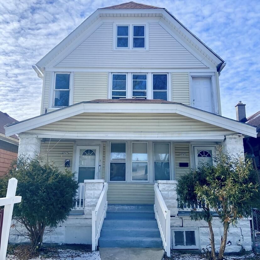 Property Photo:  4047 N 19th St 4049  WI 53209 