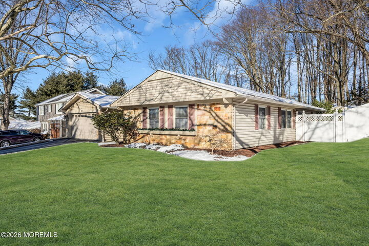 Property Photo:  17 Idlebrook Lane  NJ 07747 