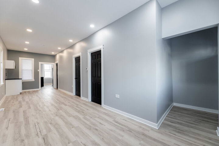 Property Photo: 2623 E 109th Street IL 60617