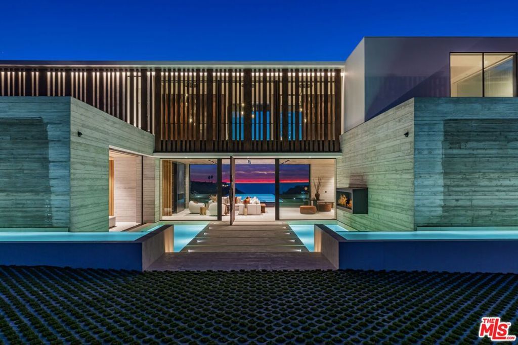Property Photo:  6889 Dume Drive  CA 90265 