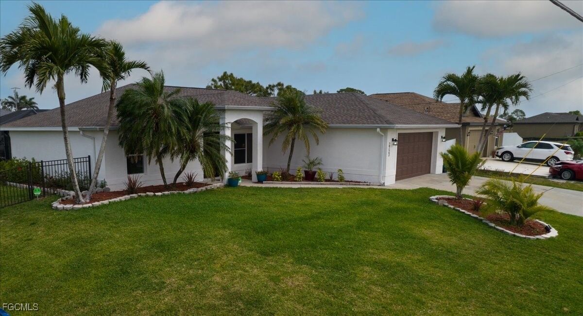 Property Photo: 2723 Van Buren Parkway FL 33993