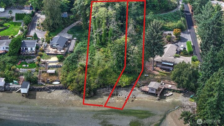 Property Photo:  2400  24th Street NW  WA 98335 