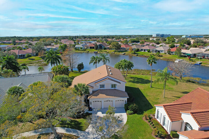 Property Photo:  620 SW Barbuda Bay  FL 34986 