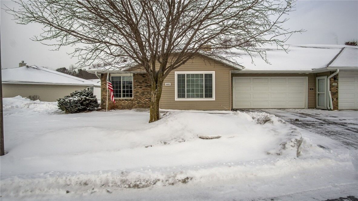 Property Photo:  4402 E Robin Meadows Lane  WI 54701 