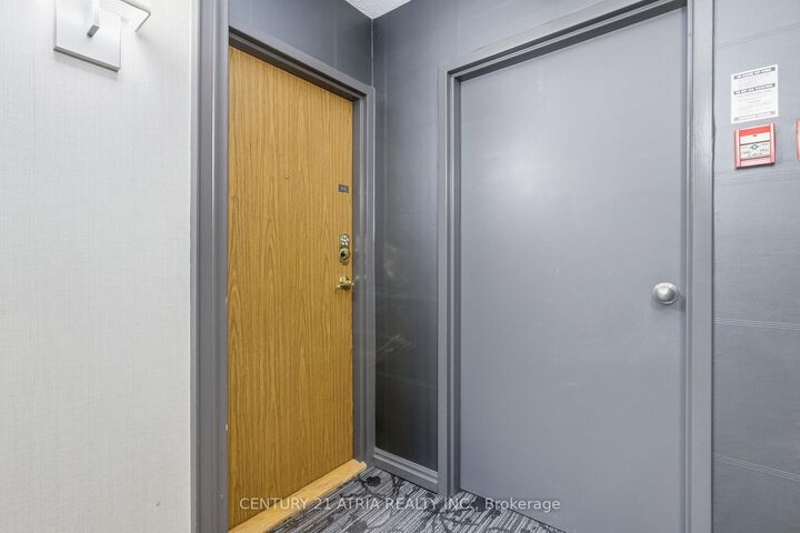 Photo de la propriété:  50 Baif Boulevard 909  ON L4C 5L1 