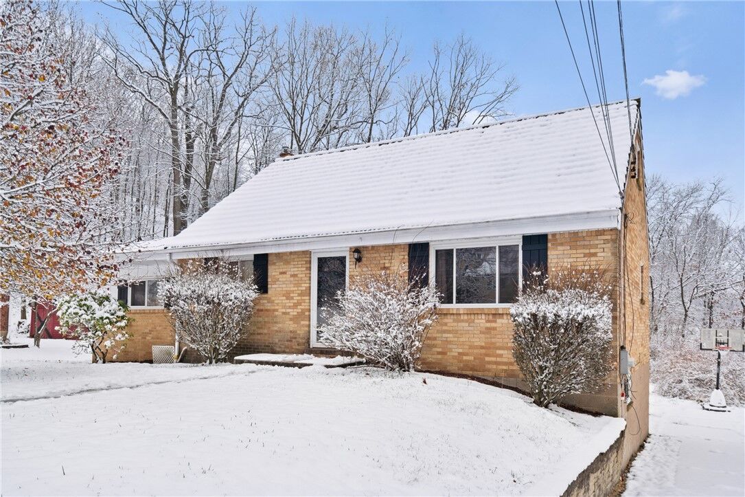 Property Photo:  210 Blaze Drive  PA 15116 