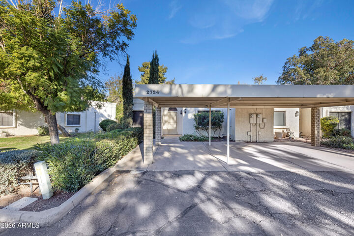 Property Photo:  2724 W Desert Cove Avenue  AZ 85029 