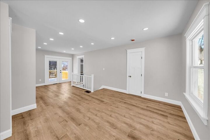 Property Photo:  163 Pennsylvania Avenue  NY 13903 